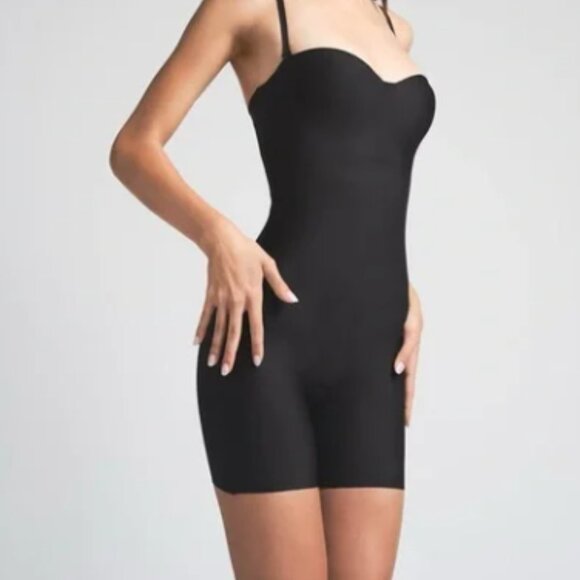 SKIMS Other - SKIMS Underwire Bodysuit Womens 2X Black Mid Thigh Sculpt Shapewear Plus NWOT